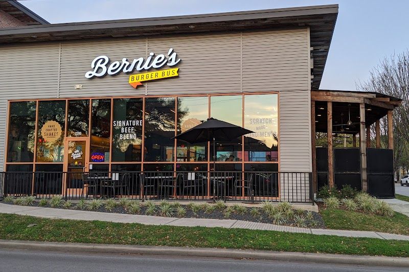 Bernie's Burger Bus